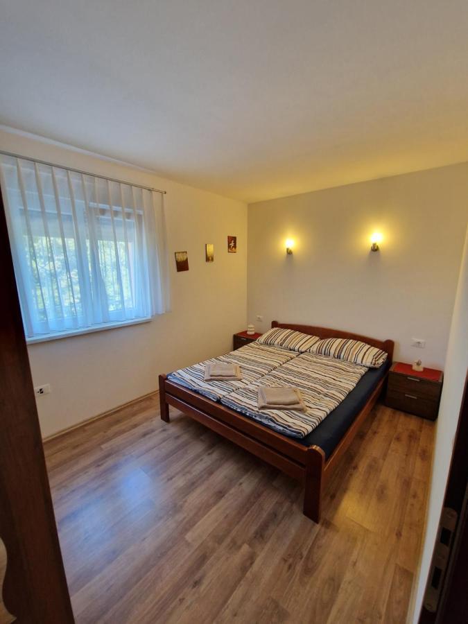 Apartment Luka