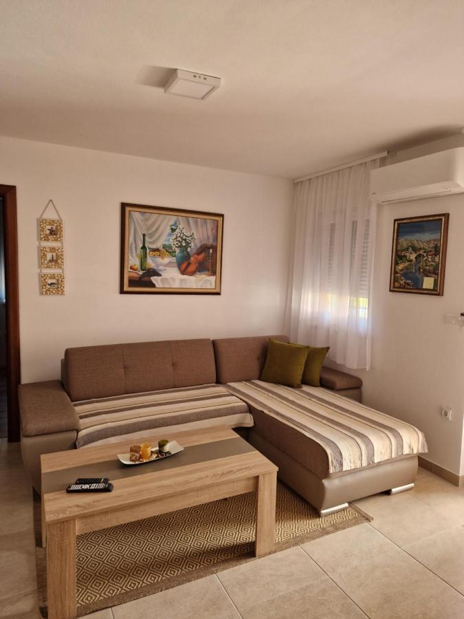 Luka Apartment Barbariga
